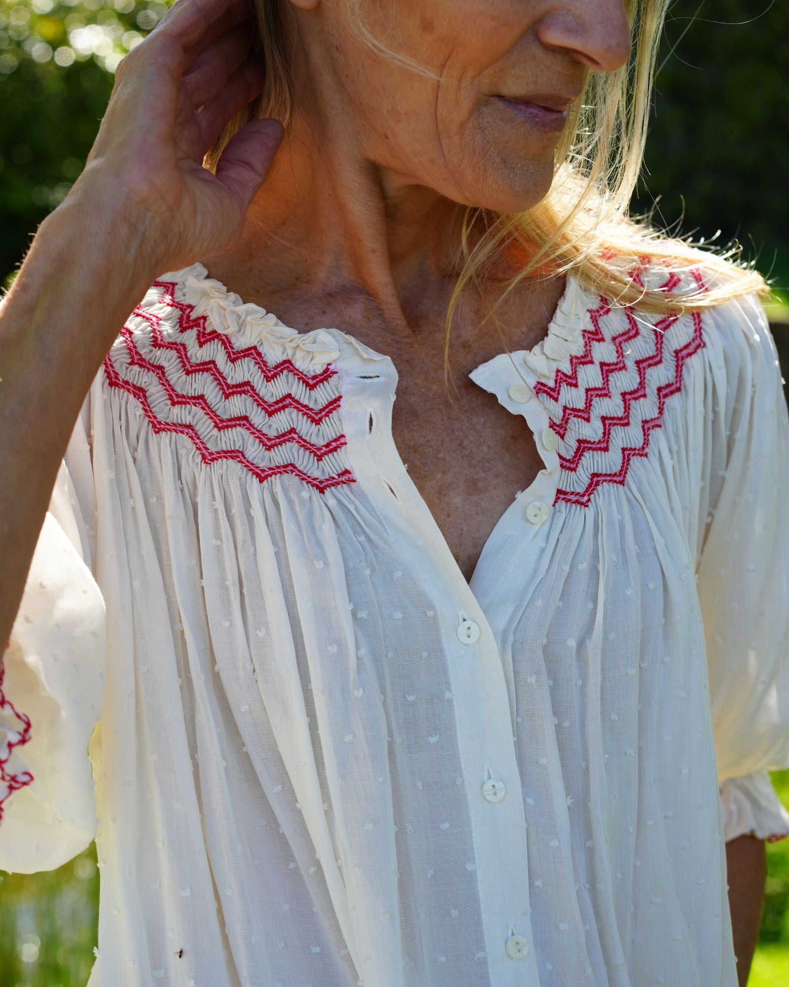 Cleopatra Blouse Cotton Puff Plumetti with Hearts on Fire Hand Smocking Edition 44