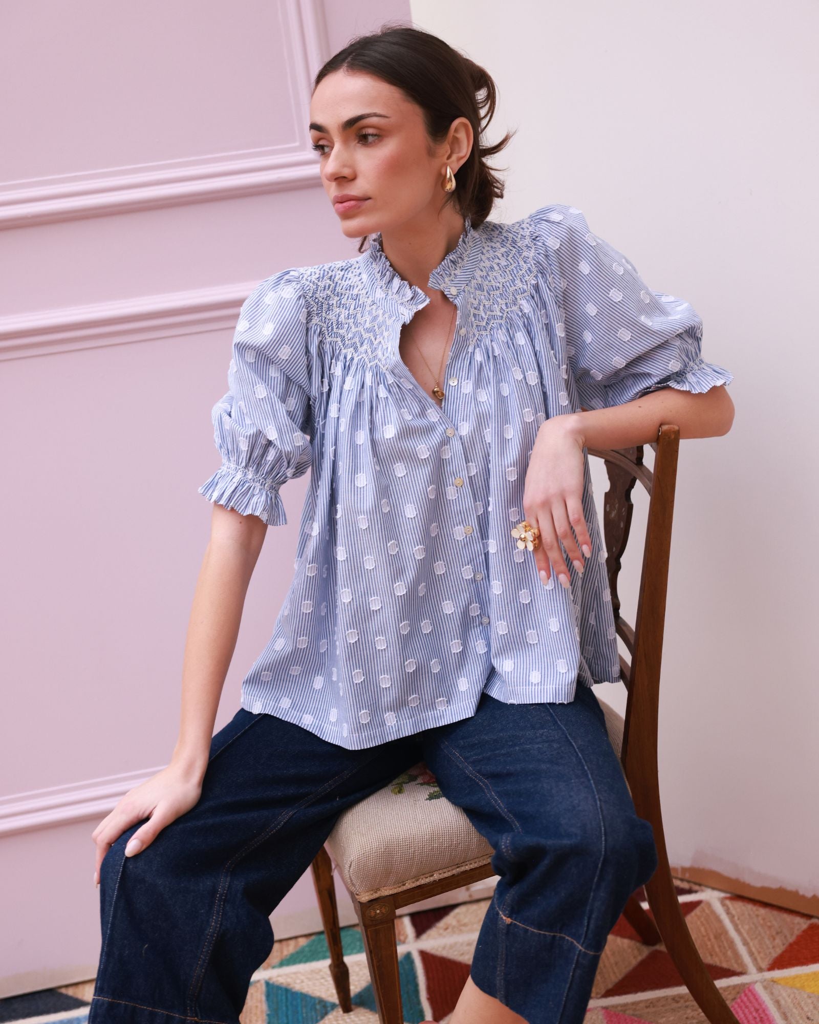 Scholl Blouse Bubble Weave Cotton with Double Cream Hand Smocking Edition 60
