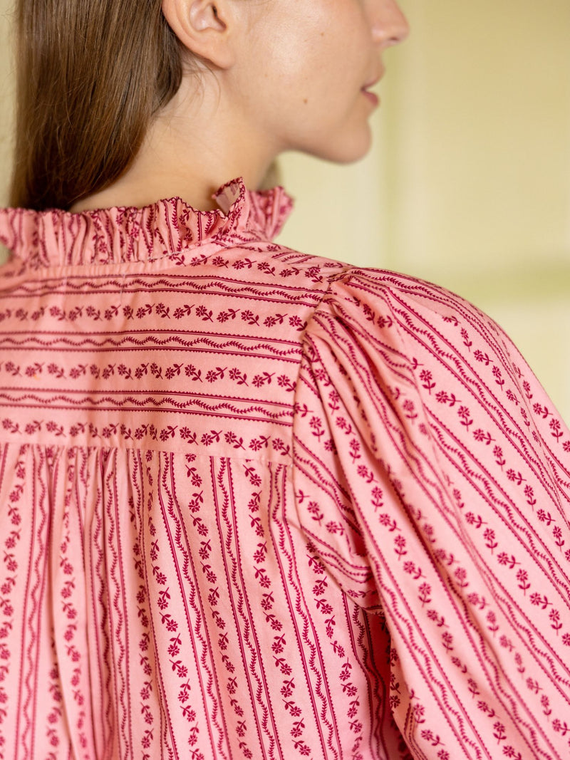 Shelley Blouse Mulberry Trellis with Ruby Two Shoes Hand Smocking Edition 16