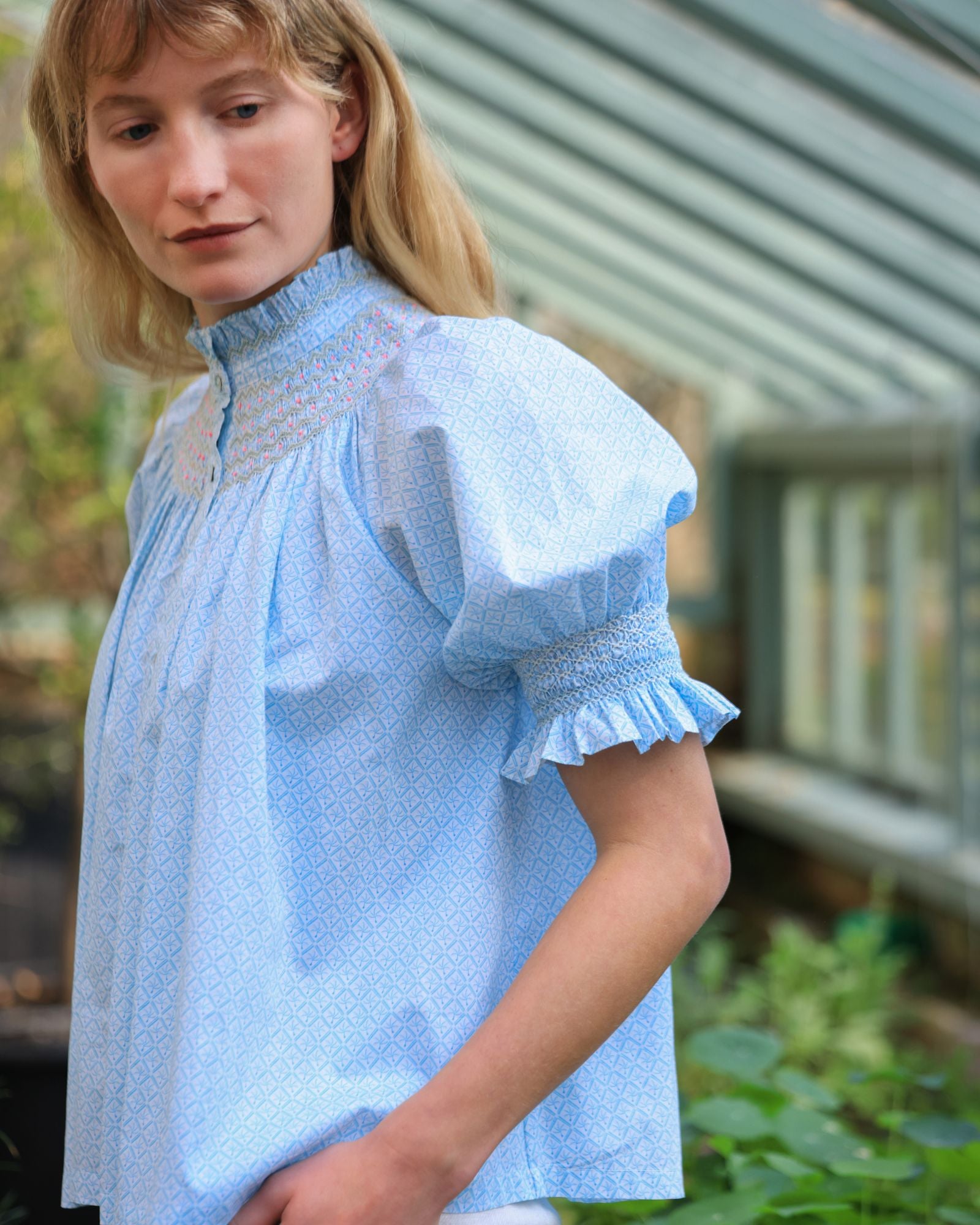 Scholl Blouse Tangier Trellis with Oasis Hand Smocking Edition 73