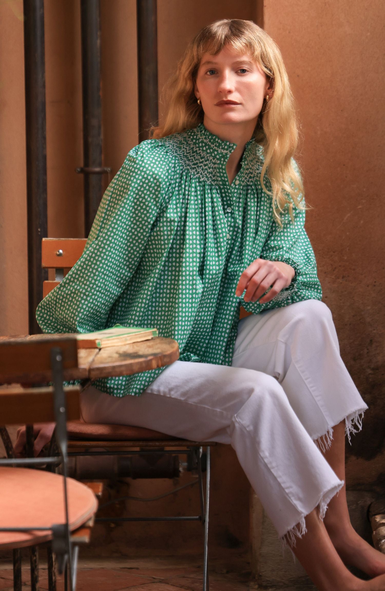 Scholl Blouse Golf Hole Green with Chalk Hand Smocking Edition 72