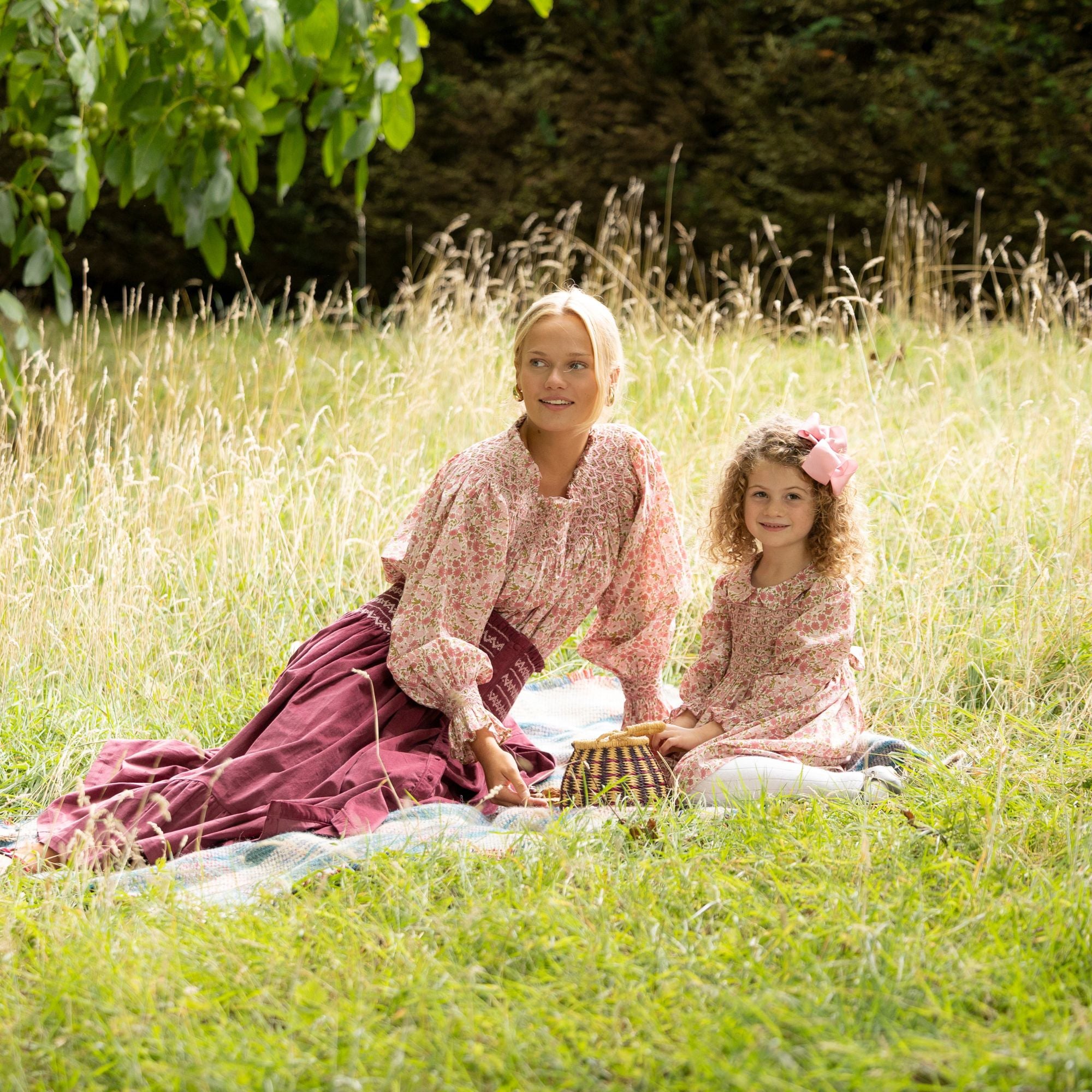 Cleopatra Blouse with Hedgerow Haze Hand Smocking made with Liberty Poppies and Daisies Edition 30