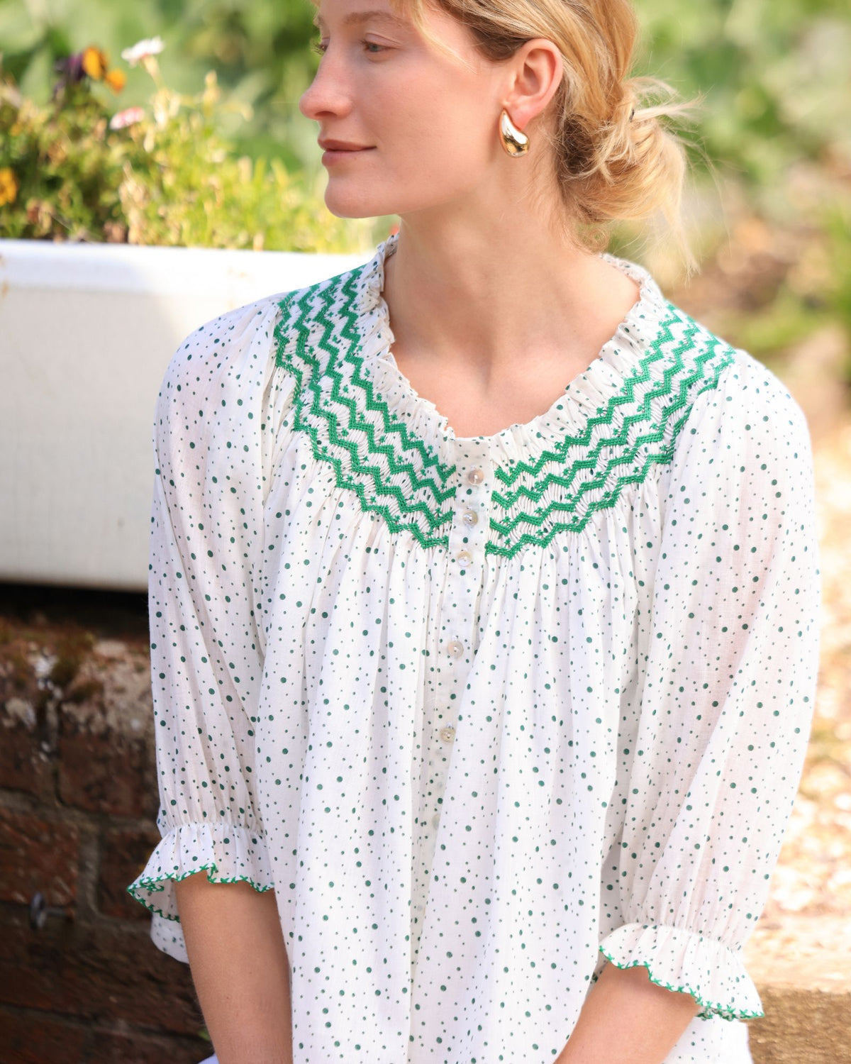 Cleopatra Blouse Frobscottle Spot with Cool as a Cucumber Hand Smocking Edition 47