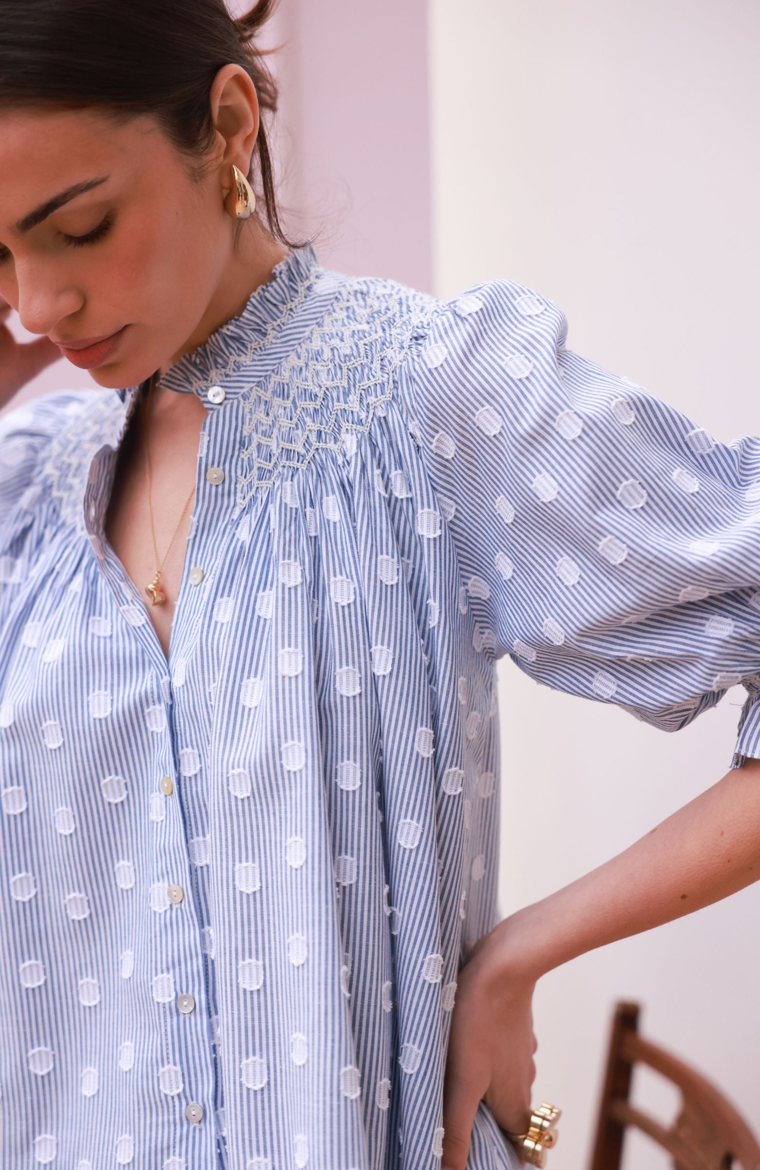 Scholl Blouse Bubble Weave Cotton with Double Cream Hand Smocking Edition 60