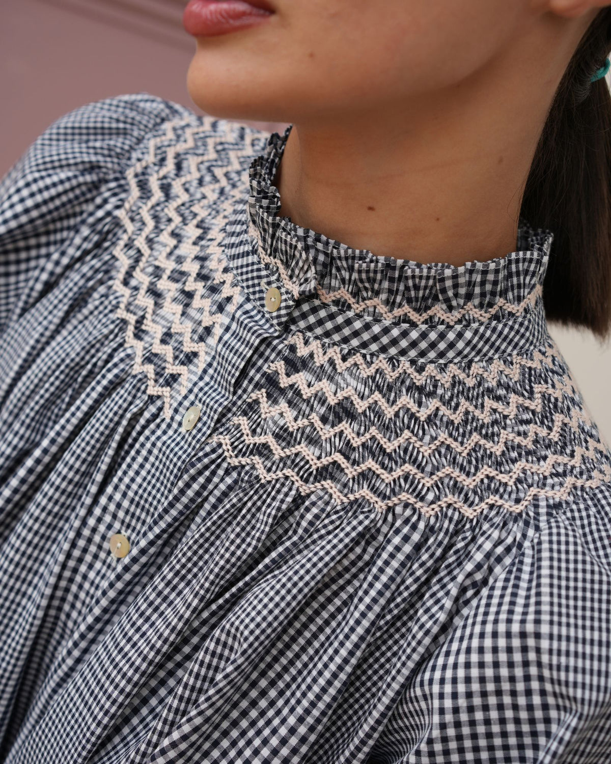 Scholl Blouse Burlington Check with Seashell Hand Smocking Edition 74