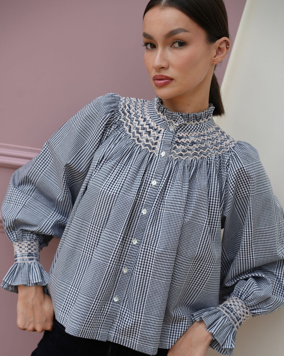 Scholl Blouse Burlington Check with Seashell Hand Smocking Edition 74