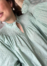 Scholl Blouse Aqua Plumetti with Mallow Hand Smocking Edition 37