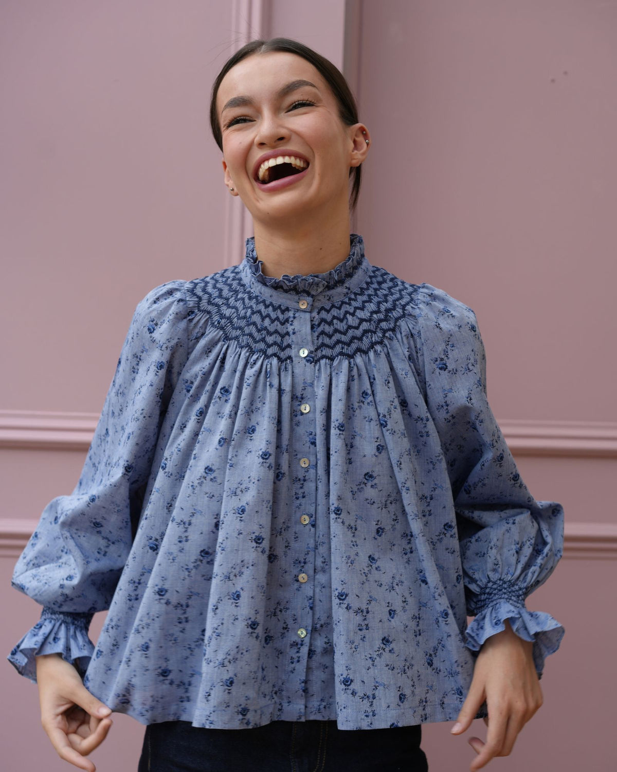 Scholl Blouse Chambray Rose with Navy Hand Smocking  Edition 75