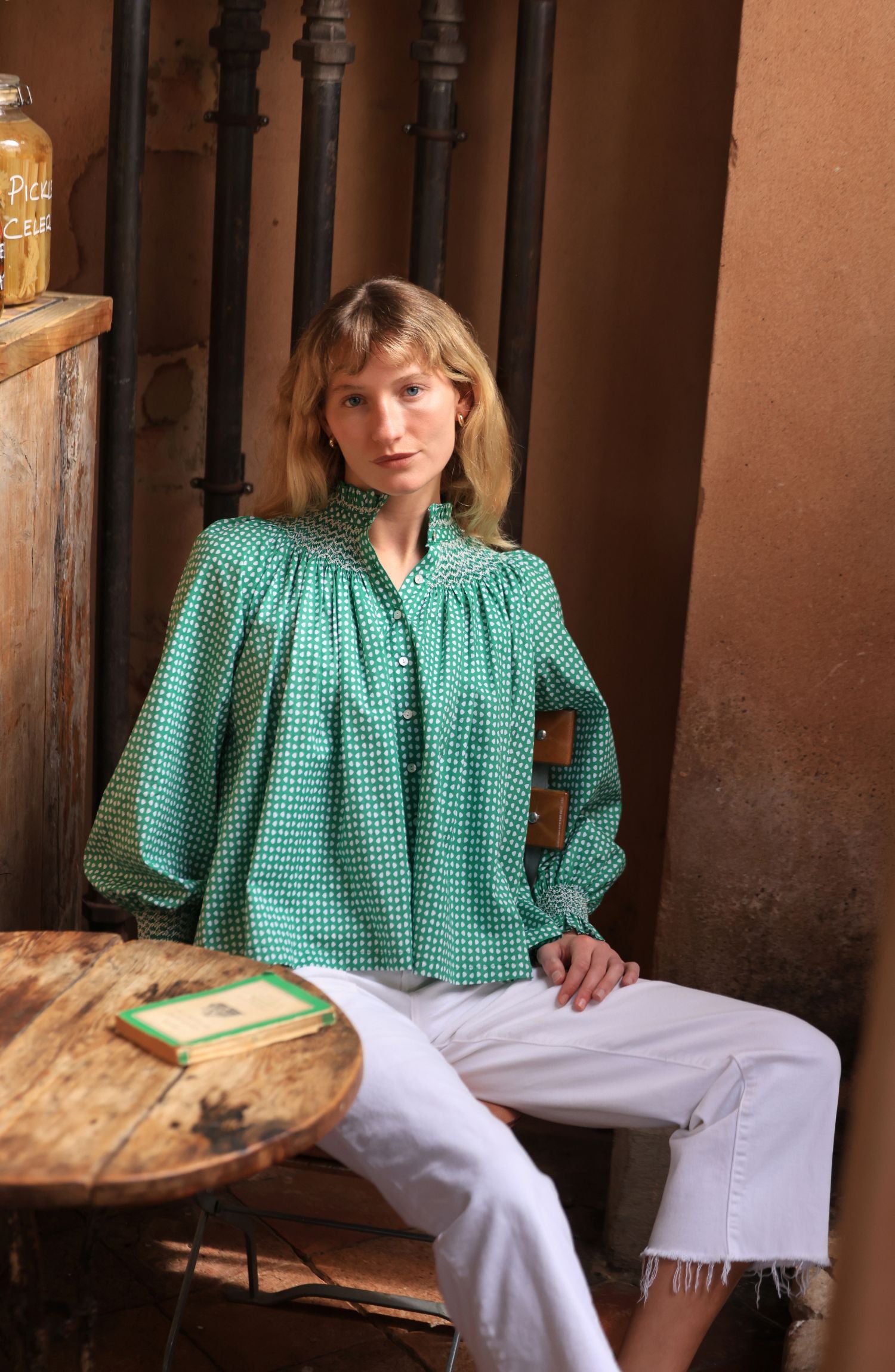 Scholl Blouse Golf Hole Green with Chalk Hand Smocking Edition 72